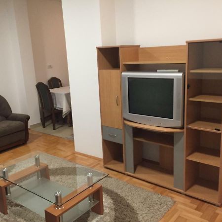 Stan Na Dan Centar Apartment Sabac Exterior photo