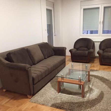 Stan Na Dan Centar Apartment Sabac Exterior photo