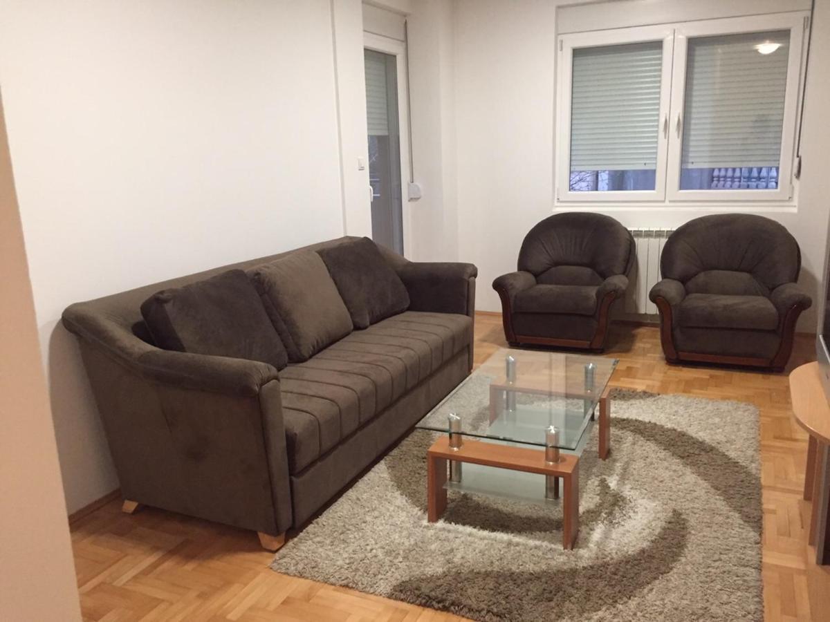 Stan Na Dan Centar Apartment Sabac Exterior photo
